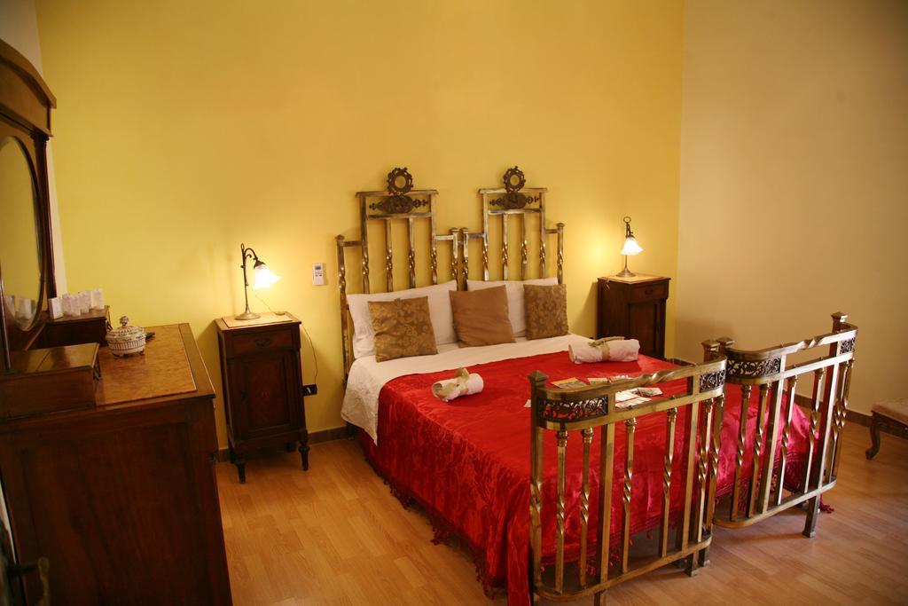 Napoli Retro Bed & Breakfast Exterior photo