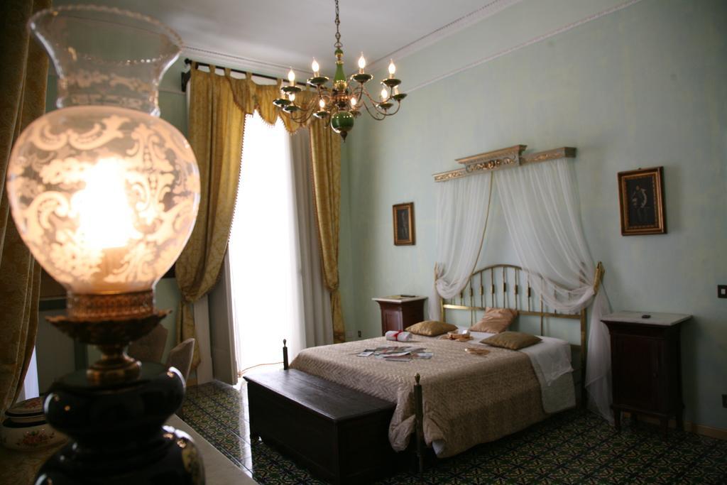 Napoli Retro Bed & Breakfast Exterior photo